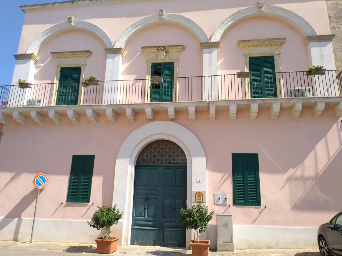 Bed and Breakfast Palazzo Costantini à San Donato di Lecce Extérieur photo