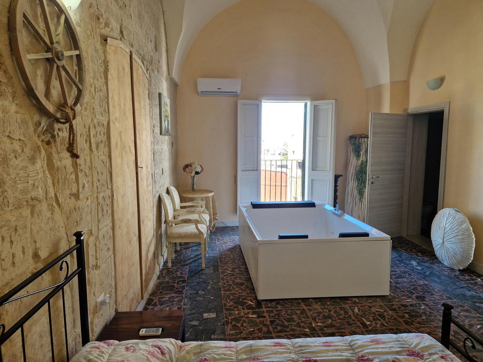 Bed and Breakfast Palazzo Costantini à San Donato di Lecce Extérieur photo