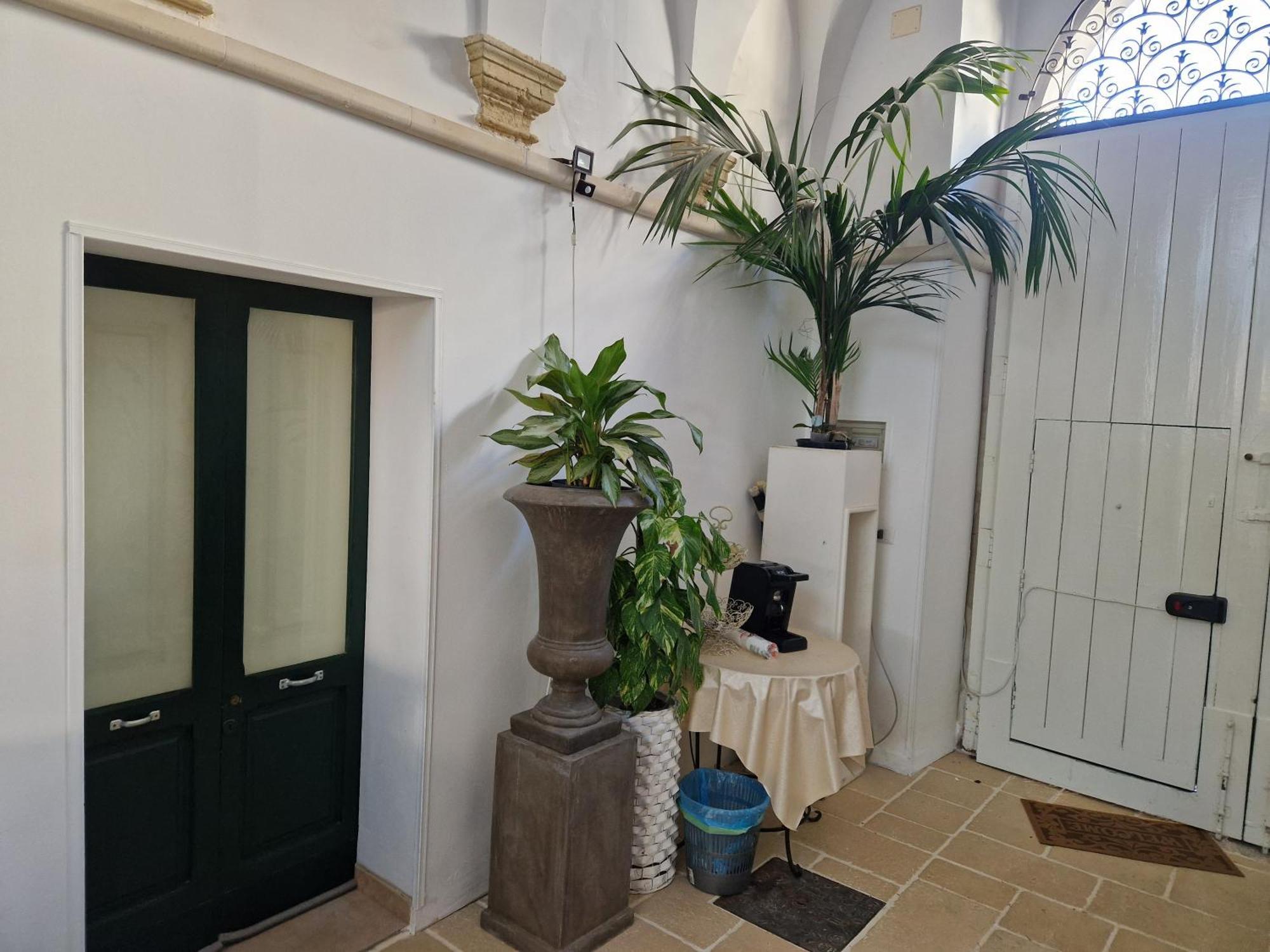 Bed and Breakfast Palazzo Costantini à San Donato di Lecce Extérieur photo